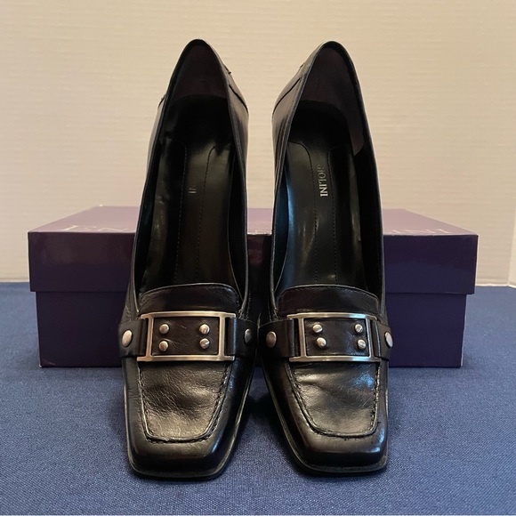 Enzo Angiolini black leather high heeled pump. Size 6. - Picture 4 of 10